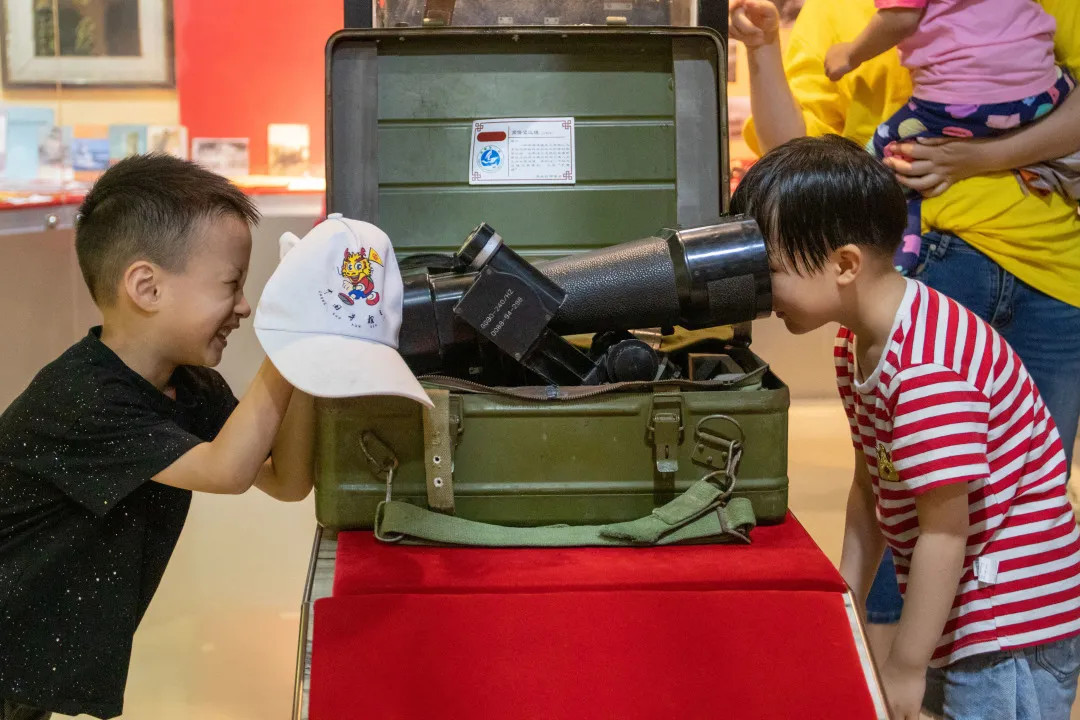 蜂蜜浏览器_nqevqeee.jpg 蜂蜜浏览器_nqevqeee.jpg