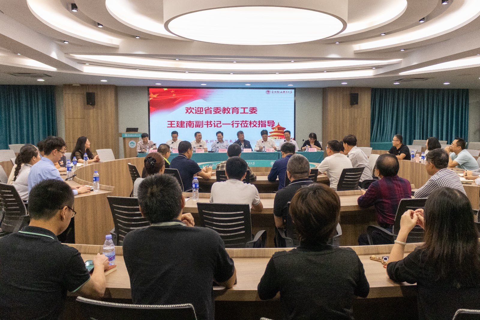 IMG_0381.jpg IMG_0381.jpg