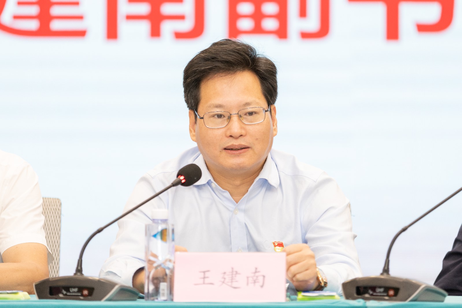 DHY_1413.jpg DHY_1413.jpg