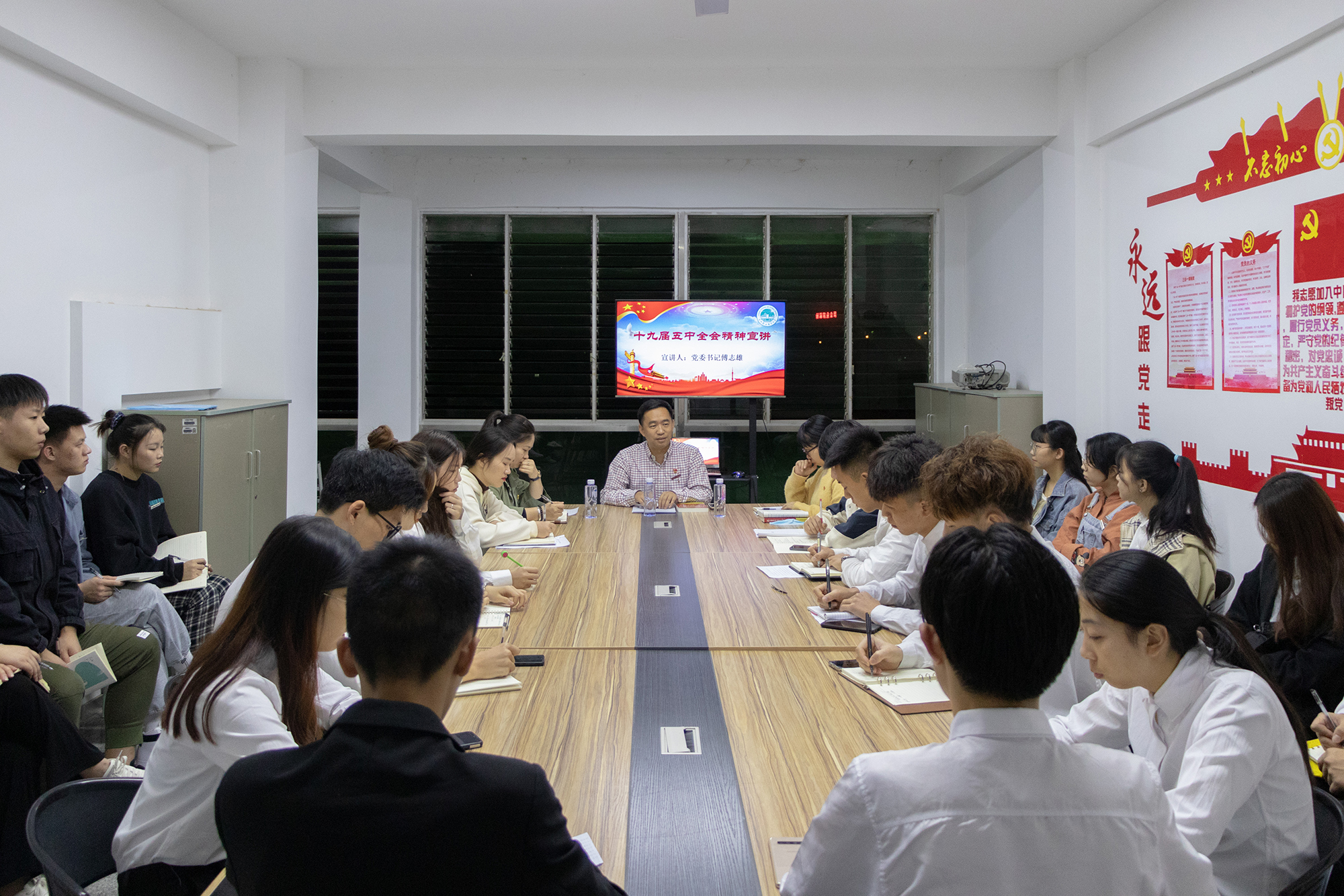 IMG_61960.jpg IMG_61960.jpg